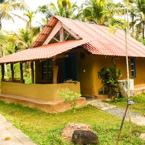 Coco Villa Triple Cabana